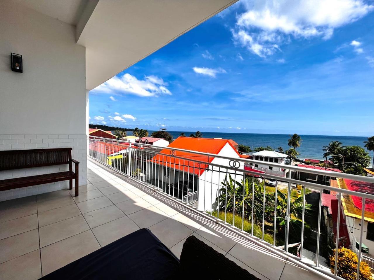 Maison avec piscine à 100 mètres de la plage Le Diamant Esterno foto