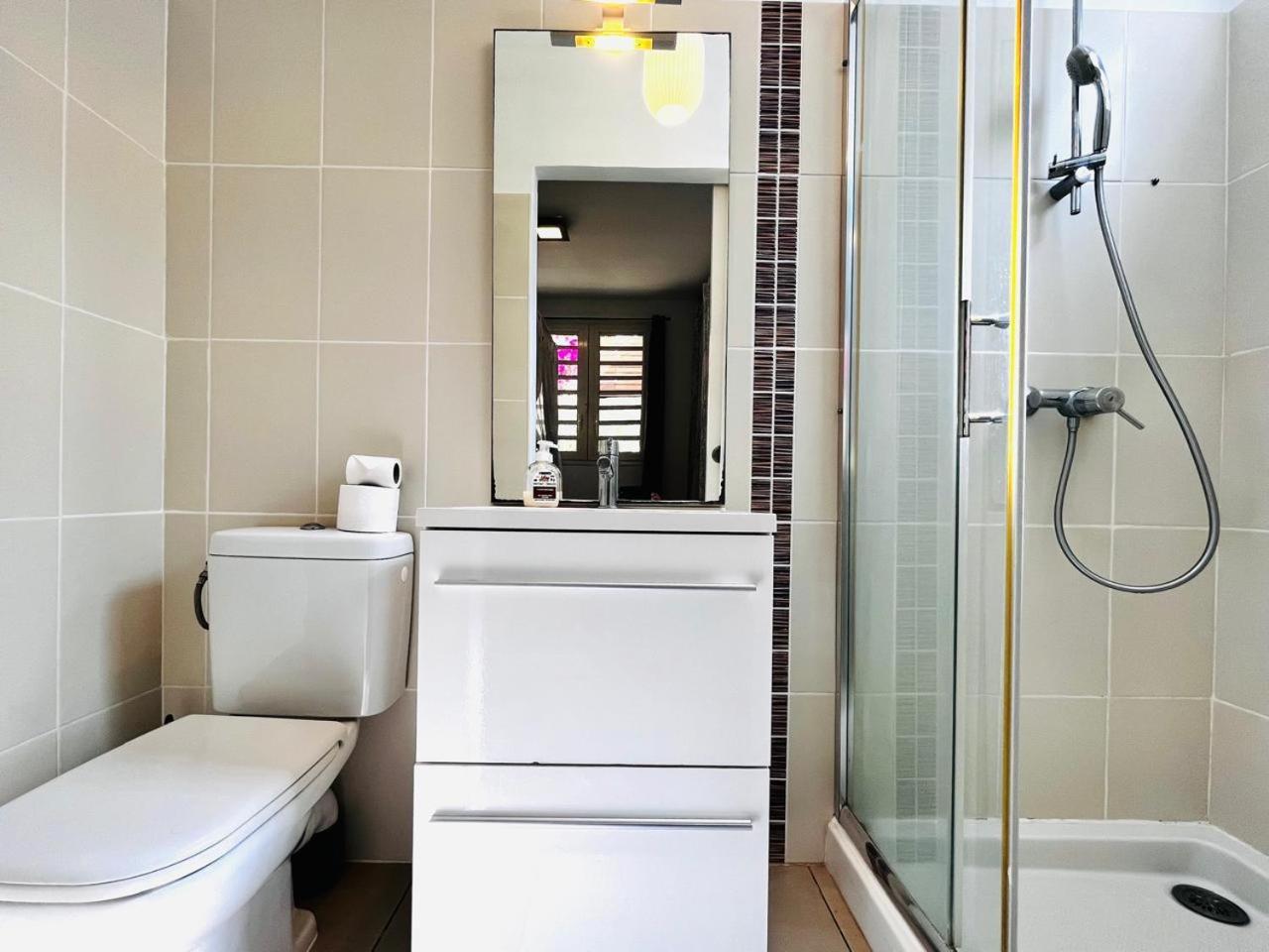 Maison avec piscine à 100 mètres de la plage Le Diamant Esterno foto
